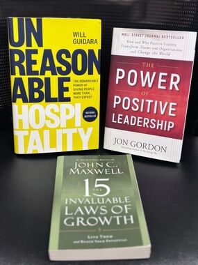 Unreasonable Hospitality, The Power or Positive Leadership, 15 Invaluable Laws